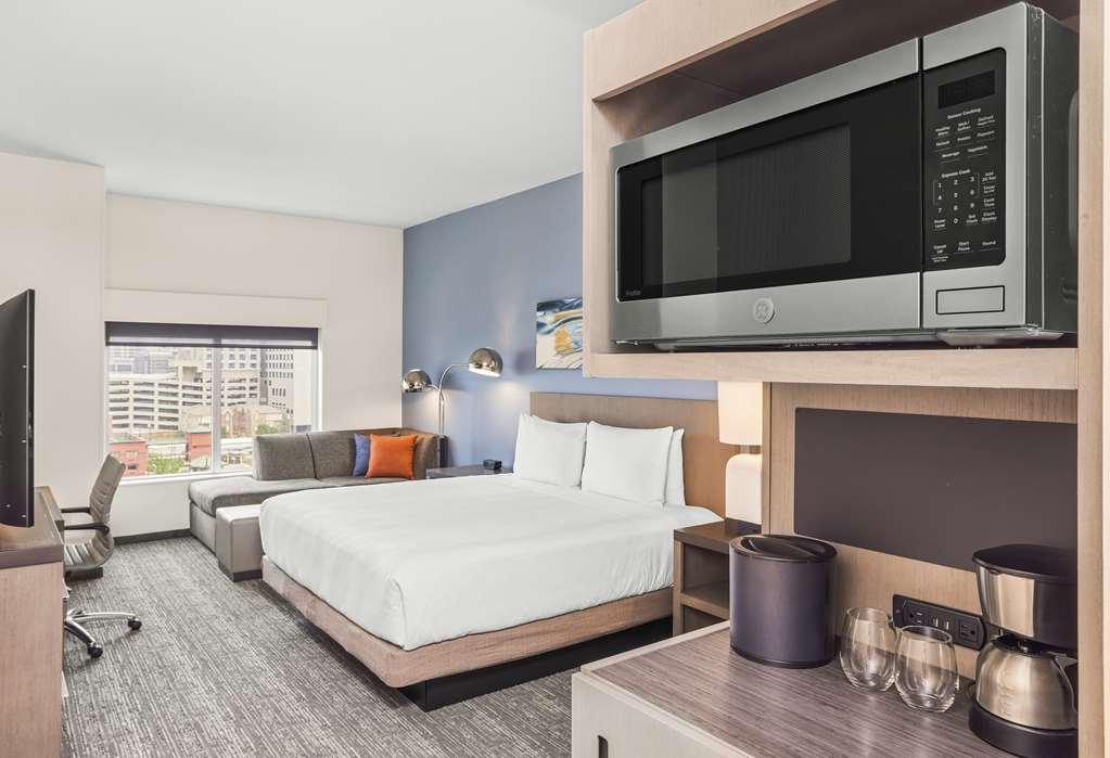 Hyatt House Houston Medical Center Hotel Room photo
